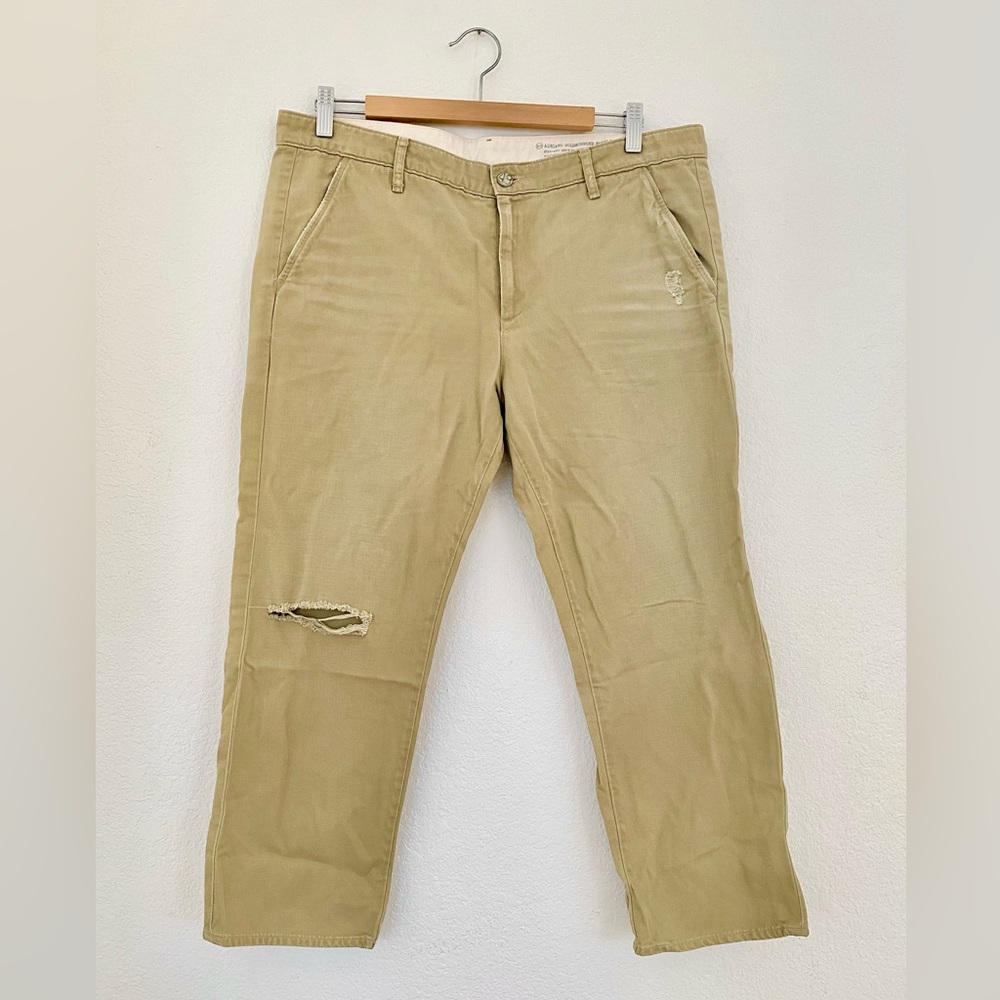 AG Jeans • Standard Issue Ex-Boyfriend Khaki Crop, Regulations, Boyfriend Cut 31 - Picture 4 of 8